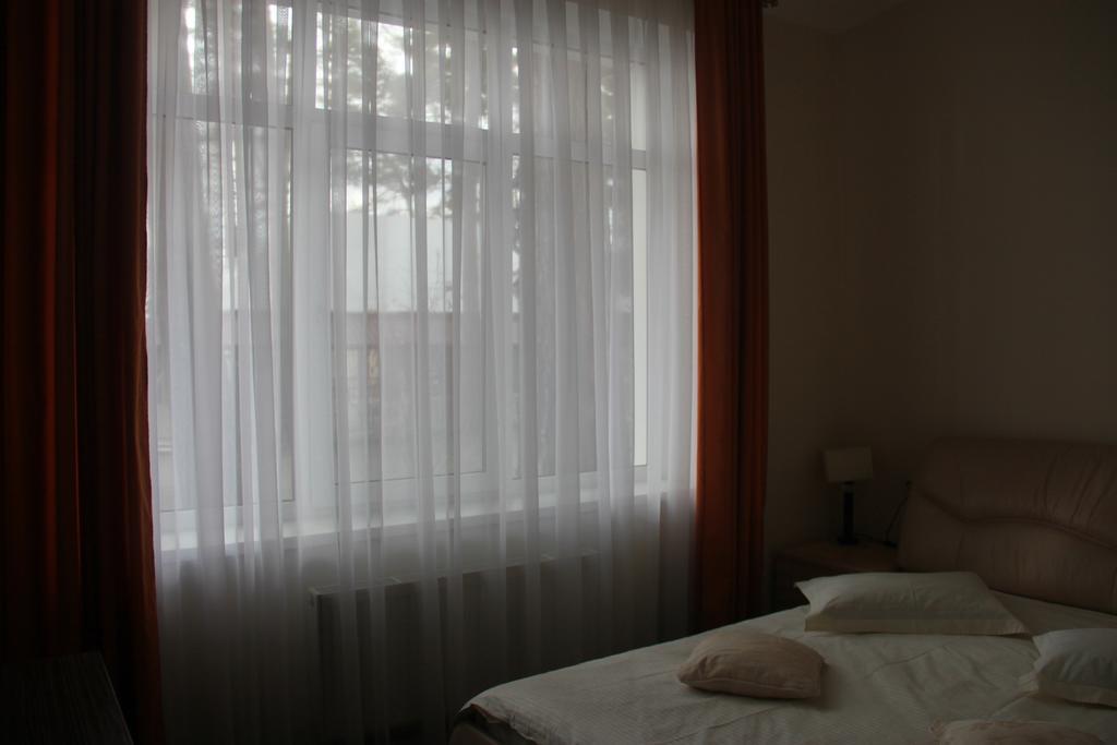 Skazka Hotel Vinnytsia Ruang foto