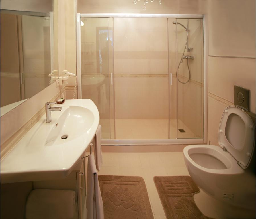 Skazka Hotel Vinnytsia Ruang foto