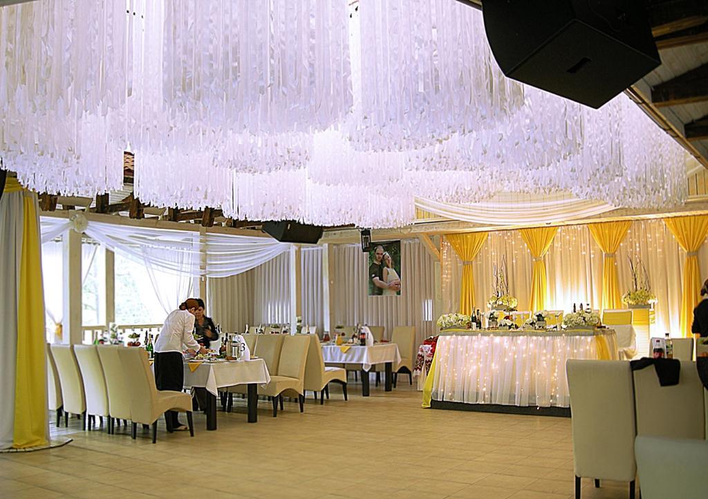 Skazka Hotel Vinnytsia Bagian luar foto