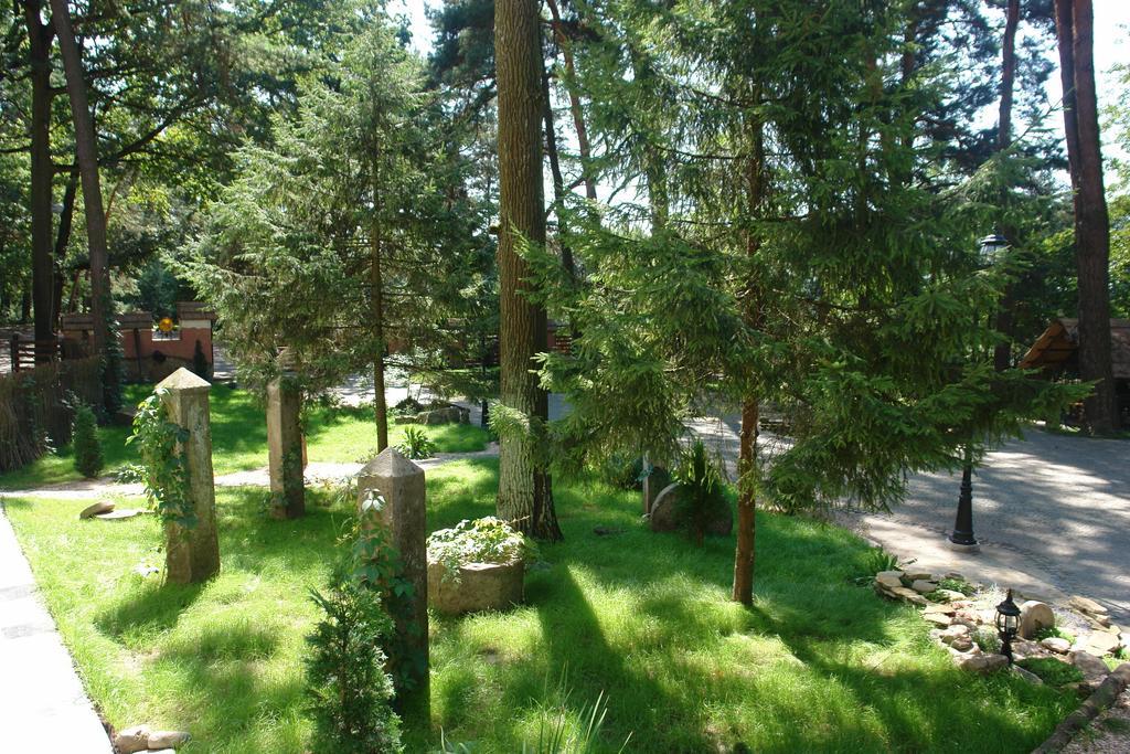 Skazka Hotel Vinnytsia Bagian luar foto