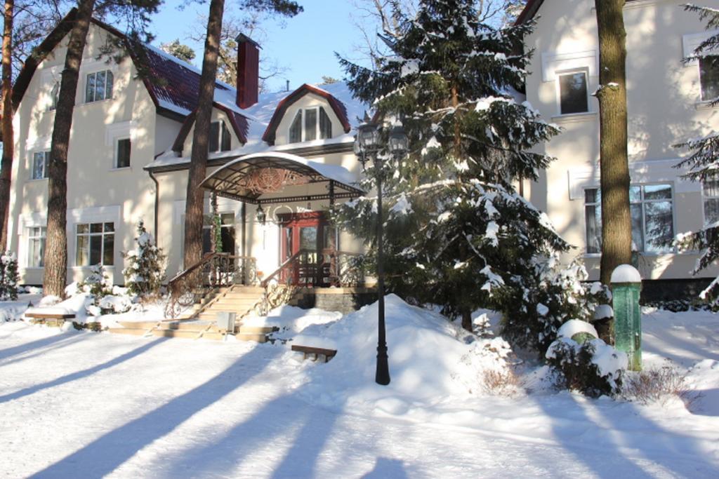 Skazka Hotel Vinnytsia Bagian luar foto