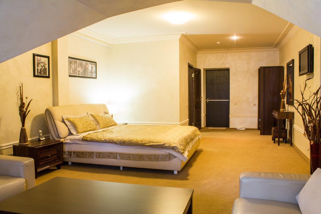 Skazka Hotel Vinnytsia Ruang foto