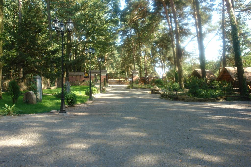 Skazka Hotel Vinnytsia Bagian luar foto